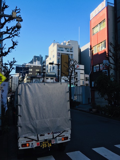 横浜市から鎌倉市へ、逗子から横浜市南区まで配送