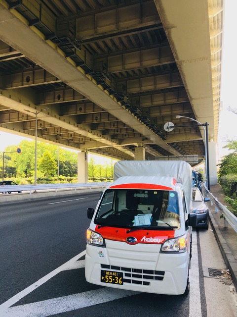 横浜市内で16か所へのルート配送を行いました
