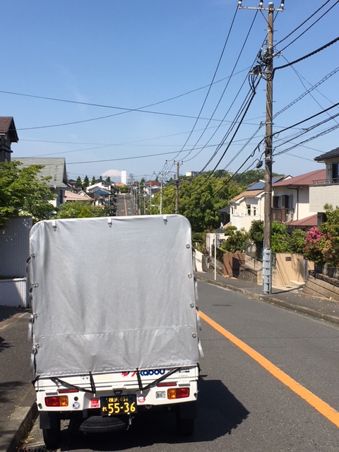 横浜市栄区で配送途中で奇麗な富士山発見