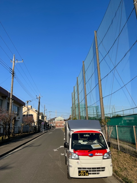 本日は茅ケ崎市で九州方面からの引越業者の荷物の横持を行いました。