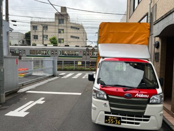 本日は鎌倉市と大田区の往復の定期配送を行いました。