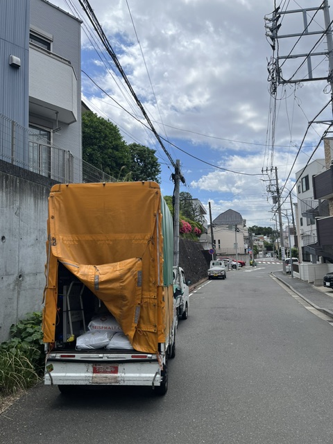 本日は横浜市磯子区の倉庫で引き取ったビールモルトを神奈川区の醸造をしているお店まで配送しました。